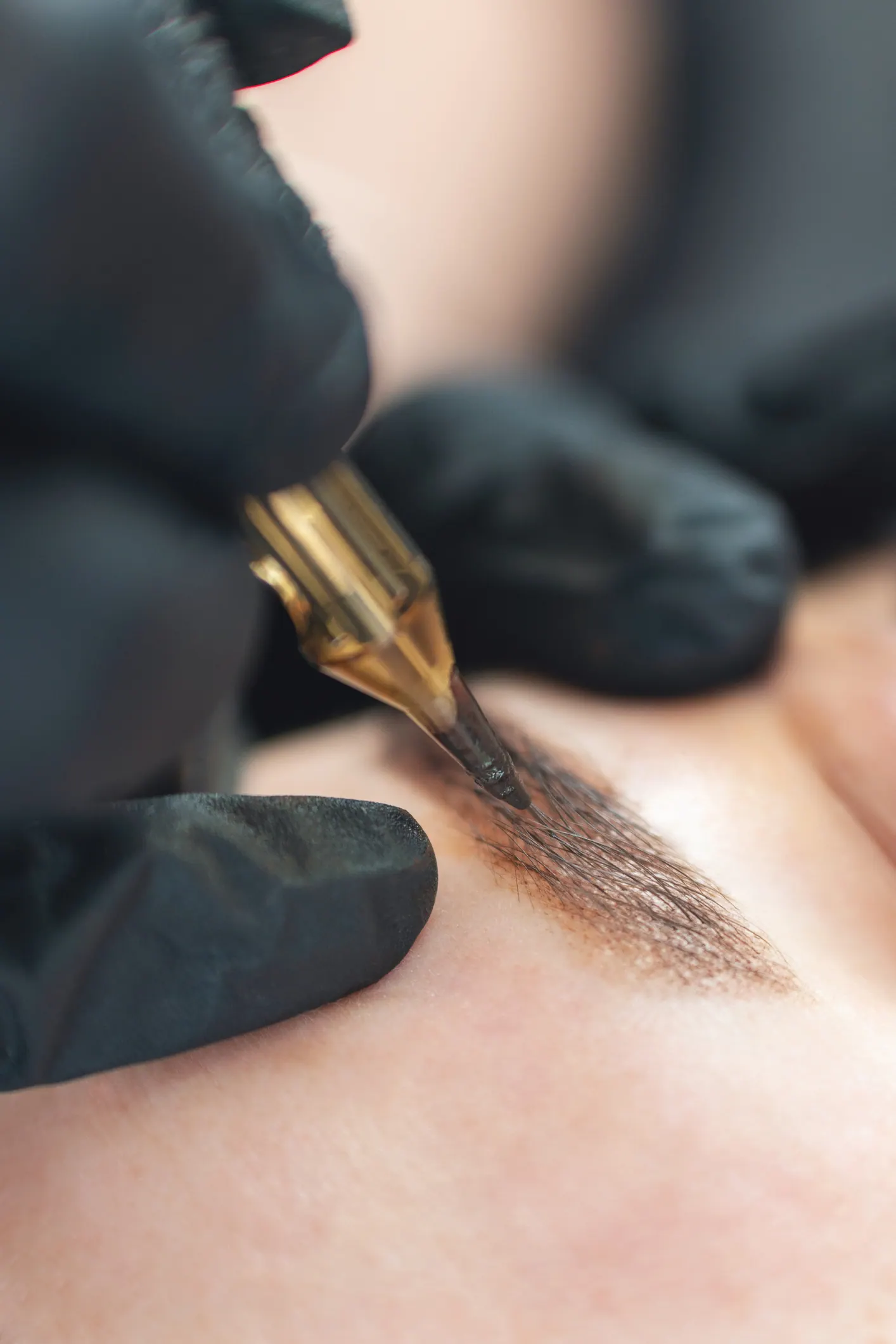 Powder brows of microblading? Het verschil eerlijk uitgelegd